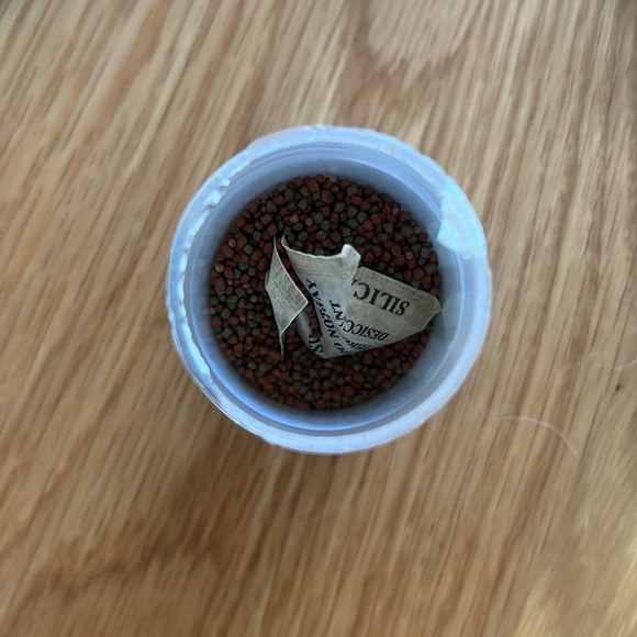 Just add water and fish kit without pink rocks pictured - Picture 3 of 4